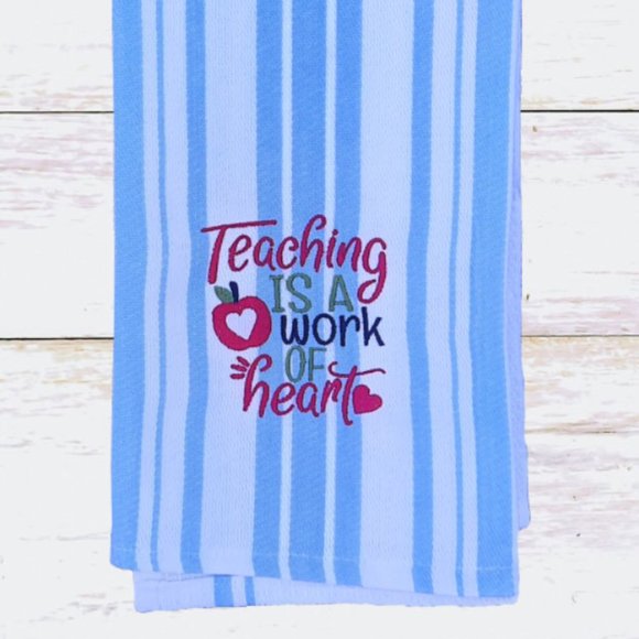 Teacher gift from student - Kitchen towel for teacher - Embroidered tea towel - Picture 4 of 6